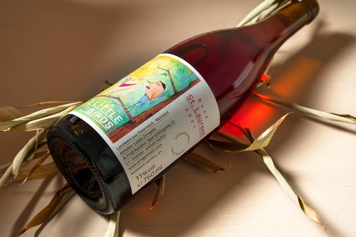 Etikettendesign für Zirngast Naturwein seitlich